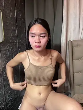 yourlovingperlita69 online show from March 3, 9:00 pm