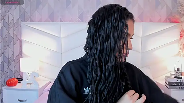 victoria   jonnes online show from October 5, 12:29 pm