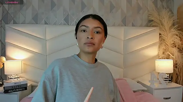 victoria   jonnes online show from September 18, 12:41 pm