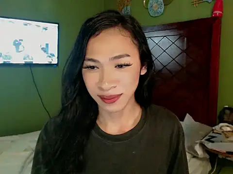 Annaloula online show from October 14, 2:07 pm