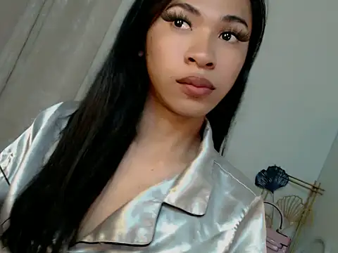 Annaloula online show from November 29, 7:36 pm