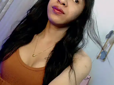 Snapshot of Annaloula chatting on March 1, 2:17 pm Annaloula online show from March 1, 2:17 pm