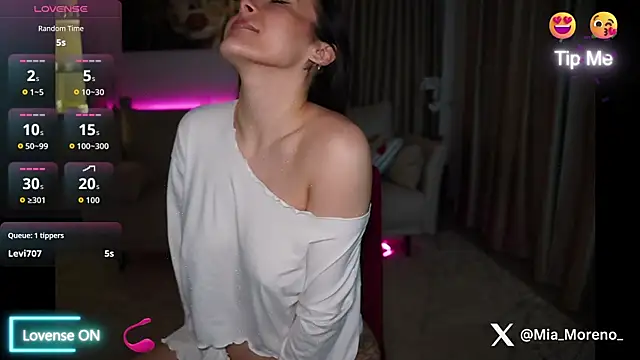 Snapshot of ArianaaSwift chatting on September 12, 7:13 pm ArianaaSwift online show from September 12, 7:13 pm