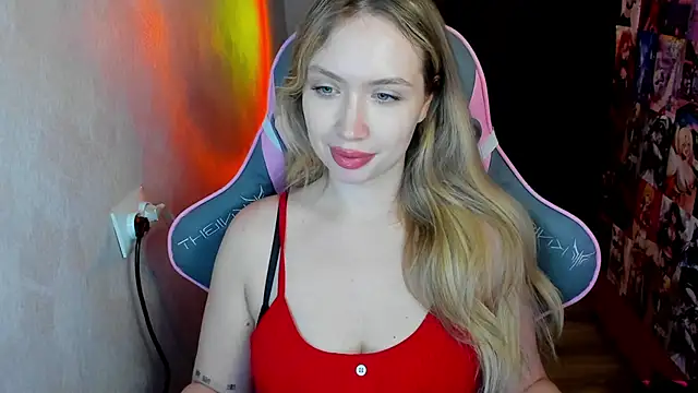 NicoleRiccii online show from December 14, 9:09 pm