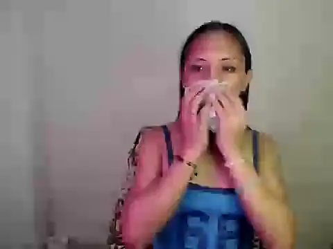 Snapshot of itsmechudiya chatting on May 25, 10:03 am itsmechudiya online show from May 25, 10:03 am