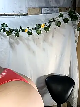 lunna 07 online show from March 27, 11:38 pm