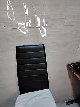 Snapshot of lunna_07 chatting on September 30, 4:02 pm lunna 07 online show from September 30, 4:02 pm