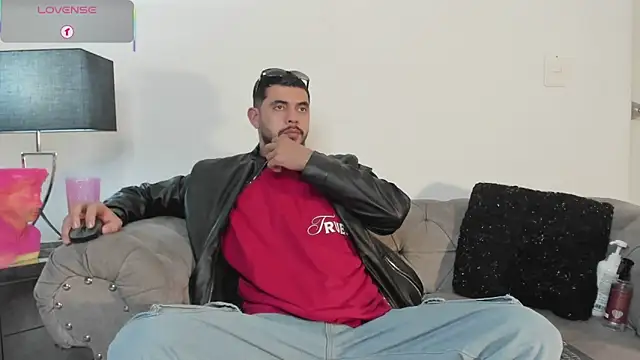 Dimitri Bass online show from November 23, 6:40 pm