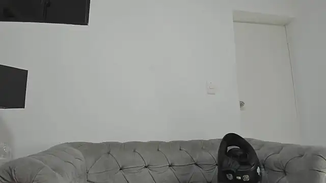 Snapshot of Dimitri_Bass chatting on September 22, 6:36 pm Dimitri Bass online show from September 22, 6:36 pm