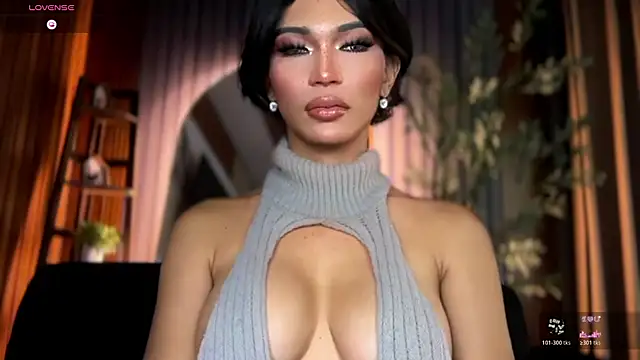 Huntress xxx online show from June 26, 1:00 am
