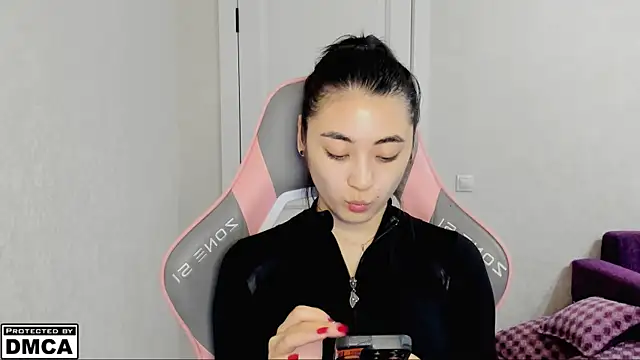 Snapshot of MeilideQian1 chatting on October 24, 11:53 am MeilideQian1 online show from October 24, 11:53 am