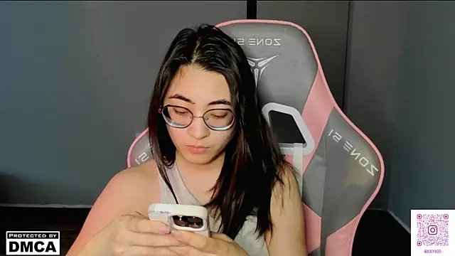 MeilideQian1 online show from February 25, 11:10 am