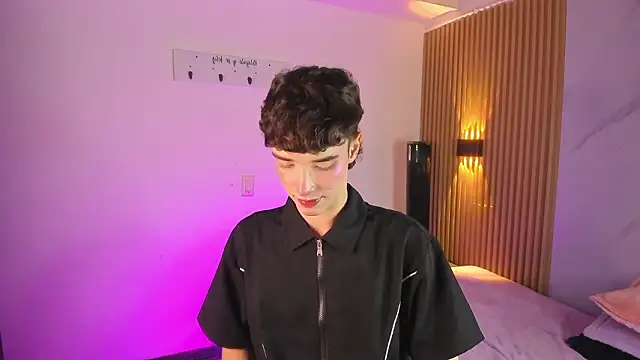 austin rouse online show from February 13, 8:42 pm