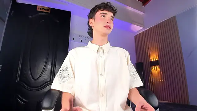 austin rouse online show from March 8, 7:50 pm