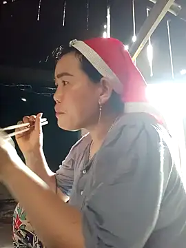 jienrrr online show from March 28, 4:46 am