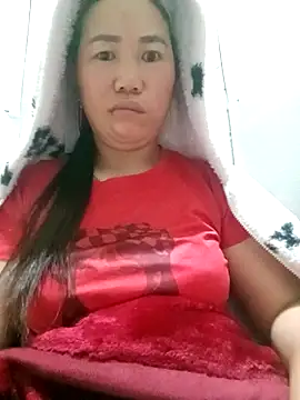 jienrrr online show from April 22, 9:43 pm