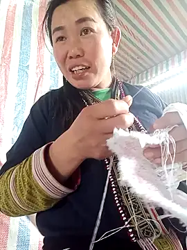 jienrrr online show from October 28, 2:34 am