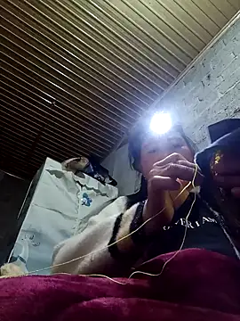 jienrrr online show from December 20, 1:25 pm