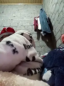 jienrrr online show from January 15, 1:42 am