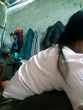 jienrrr online show from November 9, 11:53 pm