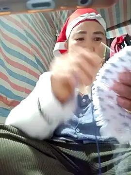 jienrrr online show from March 13, 2:27 am