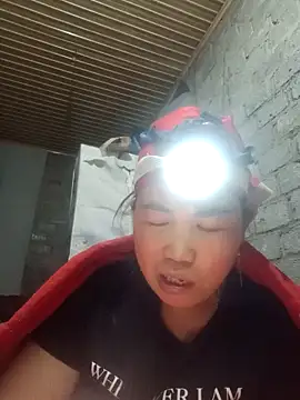 jienrrr online show from December 19, 1:13 pm