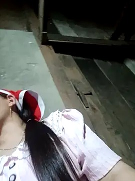 jienrrr online show from April 5, 1:07 pm