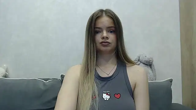 Sarah keyy online show from November 1, 7:41 pm