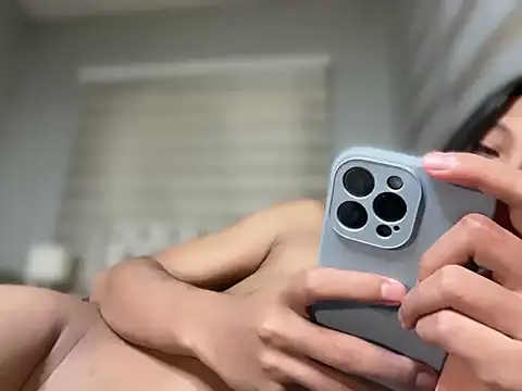 paulovesu online show from February 8, 12:36 pm