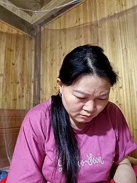 Snapshot of yoowwmr chatting on November 3, 3:26 pm yoowwmr online show from November 3, 3:26 pm