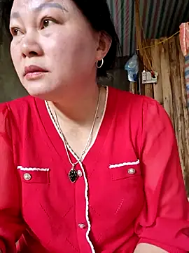 Snapshot of yoowwmr chatting on December 2, 2:56 am yoowwmr online show from December 2, 2:56 am