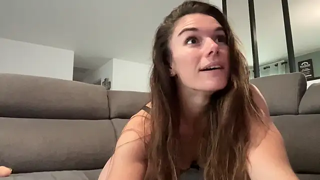 Snapshot of Caro663 chatting on September 27, 5:19 pm Caro663 online show from September 27, 5:19 pm