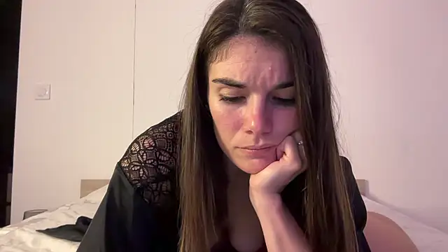 Snapshot of Caro663 chatting on November 20, 8:31 pm Caro663 online show from November 20, 8:31 pm