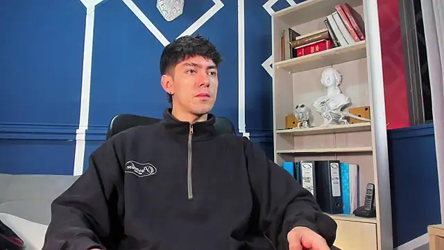 etham wolf  online show from November 11, 12:11 pm