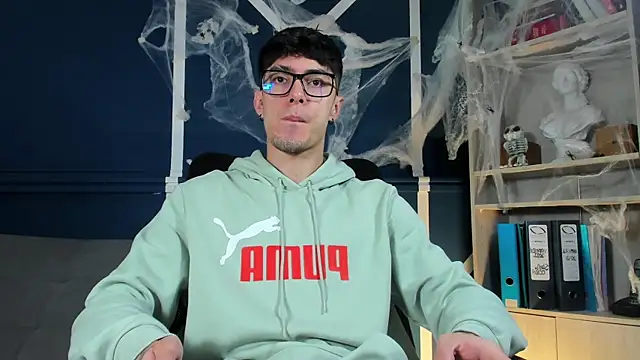 etham wolf  online show from November 7, 11:59 am