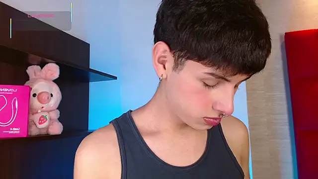 Ezra Storm online show from November 25, 5:08 am