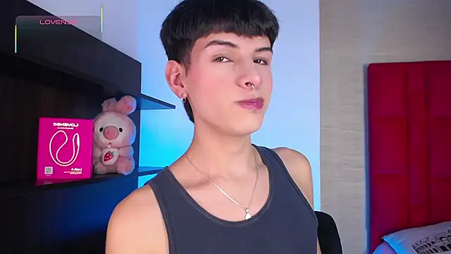 Ezra Storm online show from January 10, 4:30 am