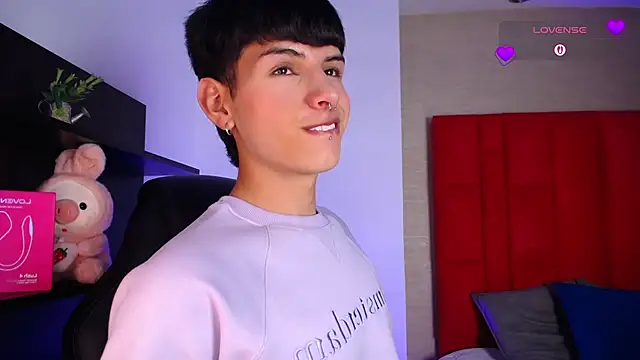 Ezra Storm online show from February 9, 5:05 am