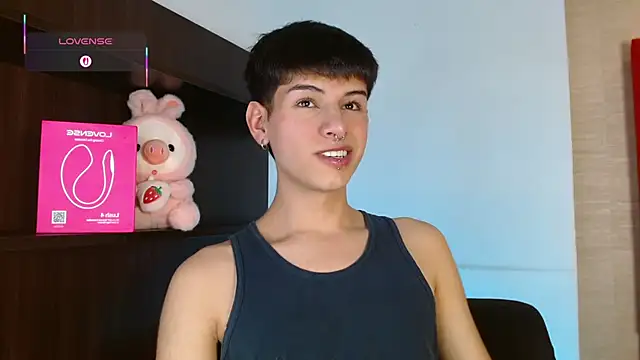 Ezra Storm online show from November 12, 5:00 am