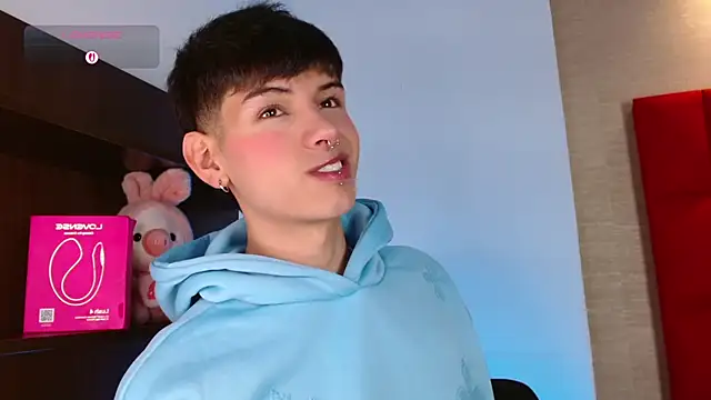 Ezra Storm online show from November 30, 8:31 pm