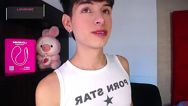 Ezra Storm online show from December 19, 5:21 am