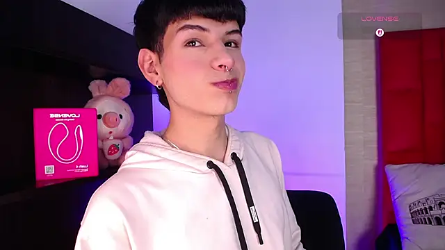 Ezra Storm online show from January 14, 5:33 am