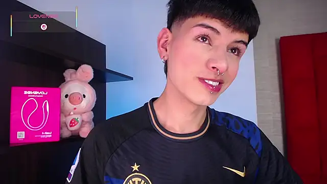 Ezra Storm online show from December 23, 5:51 am