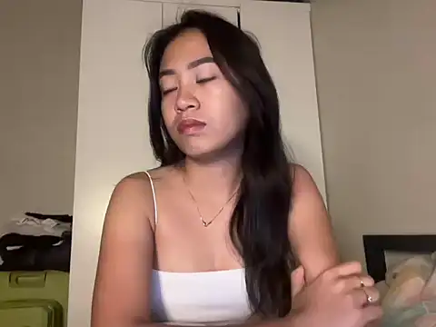 Snapshot of candycrushyyy chatting on November 8, 8:01 pm candycrushyyy online show from November 8, 8:01 pm