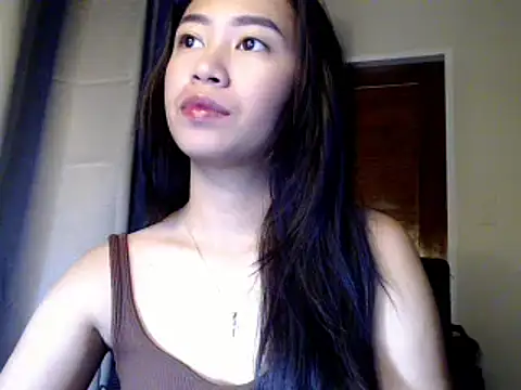 Snapshot of candycrushyyy chatting on October 29, 11:14 pm candycrushyyy online show from October 29, 11:14 pm