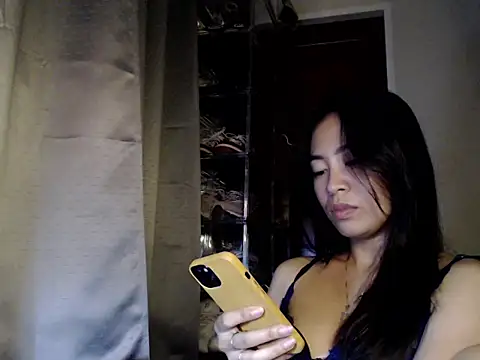 Snapshot of candycrushyyy chatting on November 21, 7:46 pm candycrushyyy online show from November 21, 7:46 pm