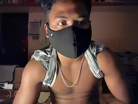 Snapshot of SexyLord07 chatting on November 29, 7:03 pm SexyLord07 online show from November 29, 7:03 pm