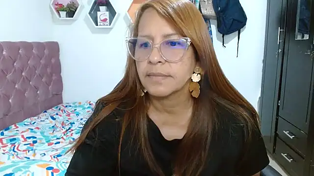 cristydirtyhot online show from April 26, 10:23 am