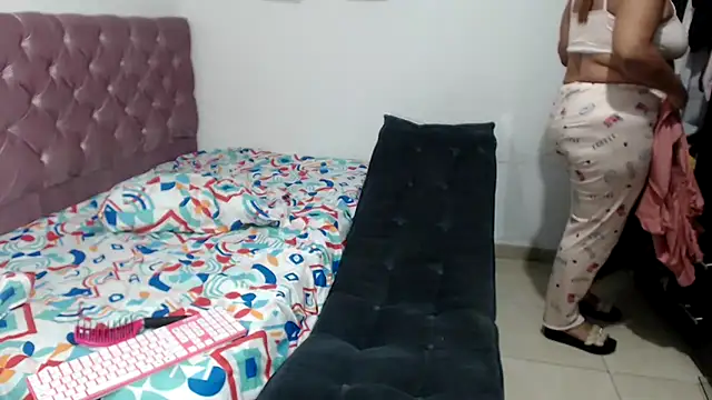 cristydirtyhot online show from November 17, 1:31 am