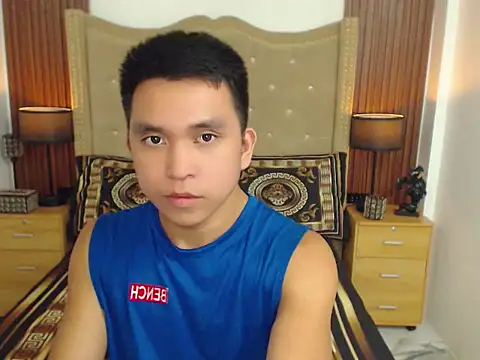 Snapshot of KingMateoGrey chatting on October 2, 1:03 pm KingMateoGrey online show from October 2, 1:03 pm